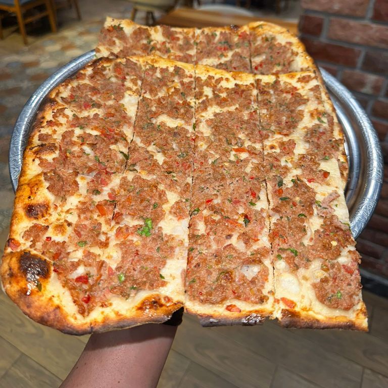 Kıymalı Pide